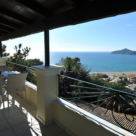 Villa Theodora View Apartments Afroditi Agios Georgios Pagon Eksteriør billede