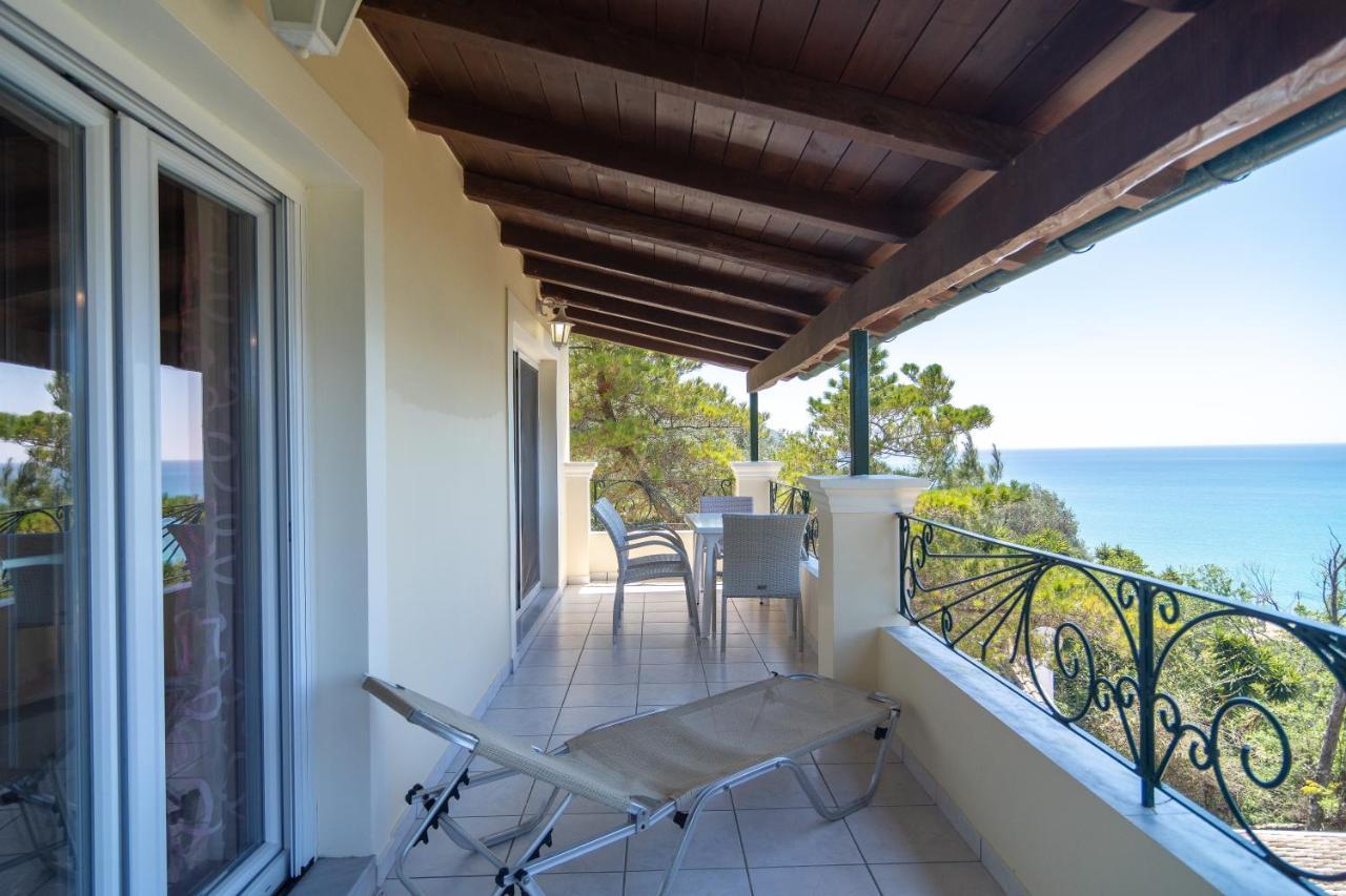 Villa Theodora View Apartments Afroditi Agios Georgios Pagon Eksteriør billede