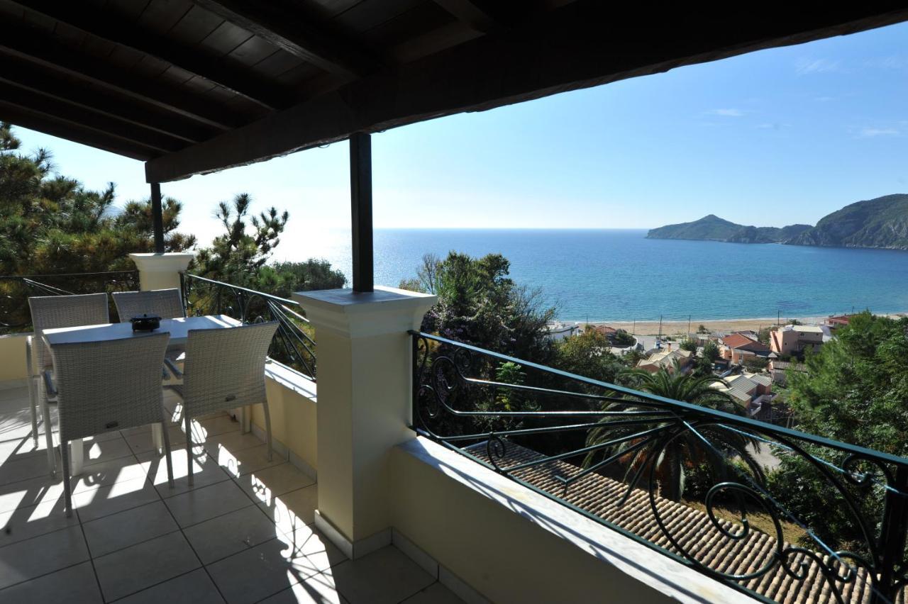 Villa Theodora View Apartments Afroditi Agios Georgios Pagon Eksteriør billede